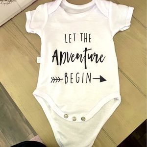 Baby body suit 🍼NEW